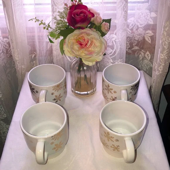 Signature Housewares Coffe Mug Set - Picture 3 of 8